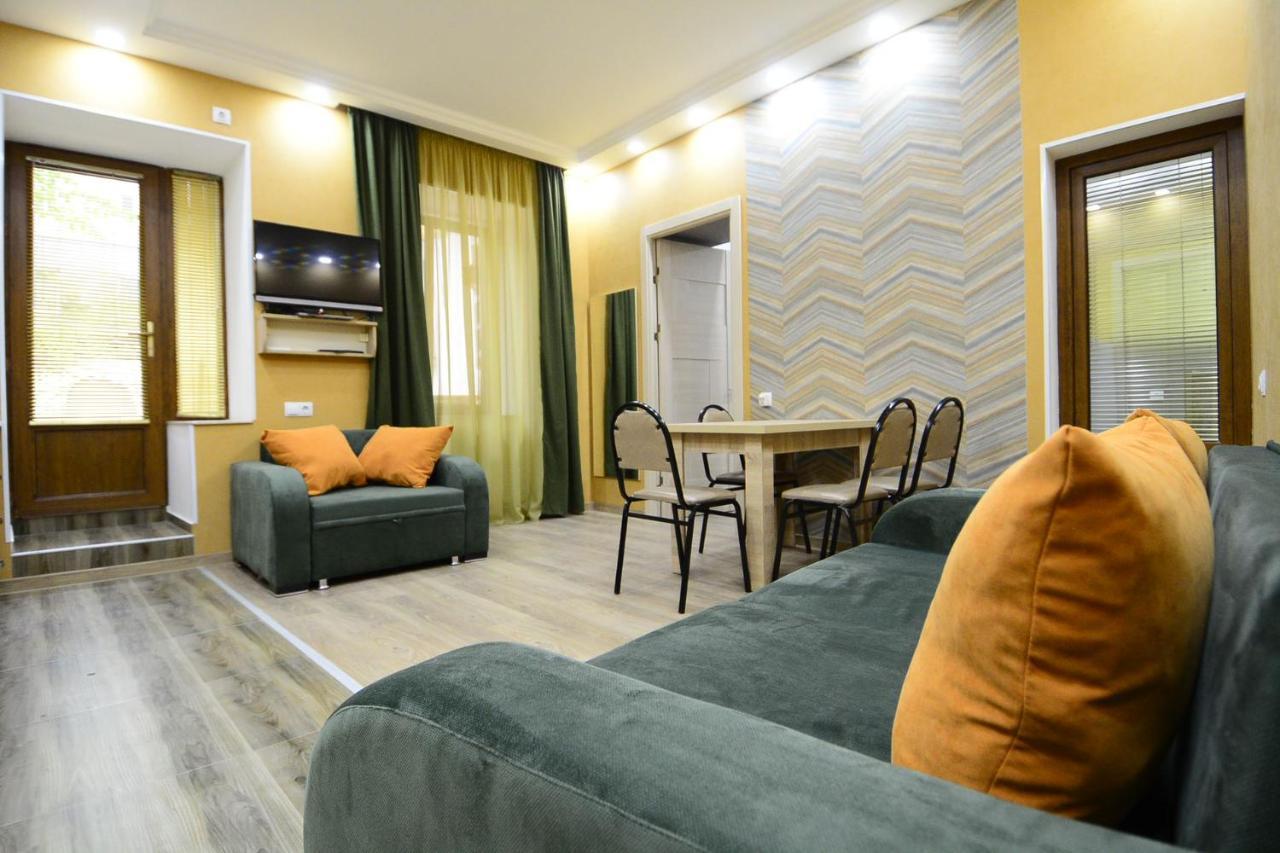 Михаил 1 Tbilissi Extérieur photo